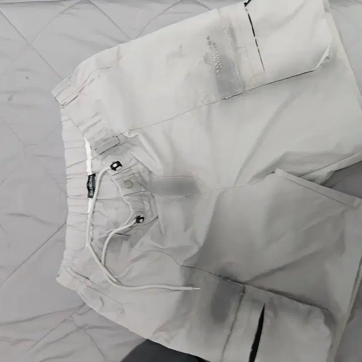 [SOLD OUT] 발렌시아가 카고 반바지 2XL