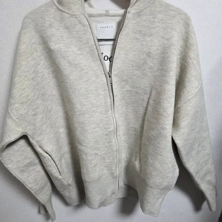 [SOLD OUT] 산드로(Sandro) 정품 백로고 자수 후드 집업 - 오트밀 그레이