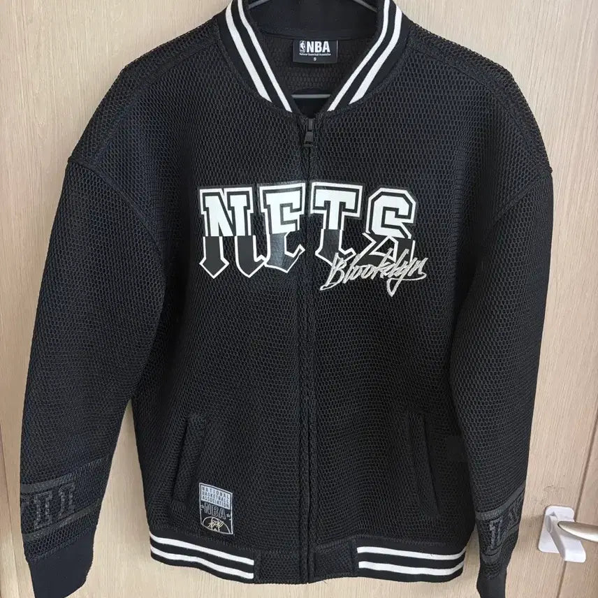 [BUNJANG] NBA 브루클린 네츠 메쉬 자켓 S(90) / NBA 브루클린 네츠 메쉬 자켓 S(90)
