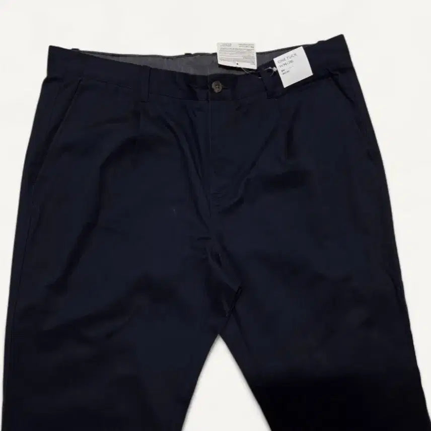 [SOLD OUT] 38 새상품 남성바지 38 남자 면바지 핀턱 바지 캐주얼 바지 새상품