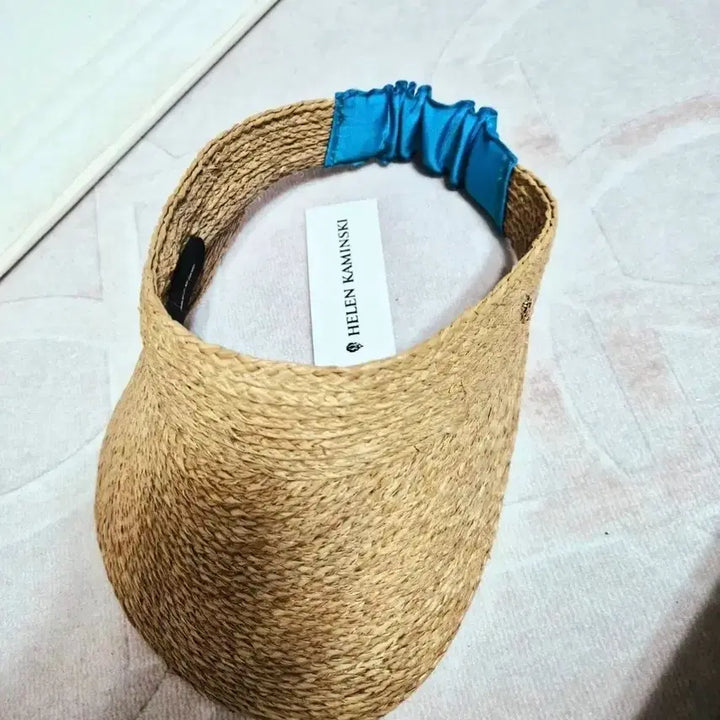 [SOLD OUT] (새제품) 헬렌카민스키 메데아 썬캡 베이지