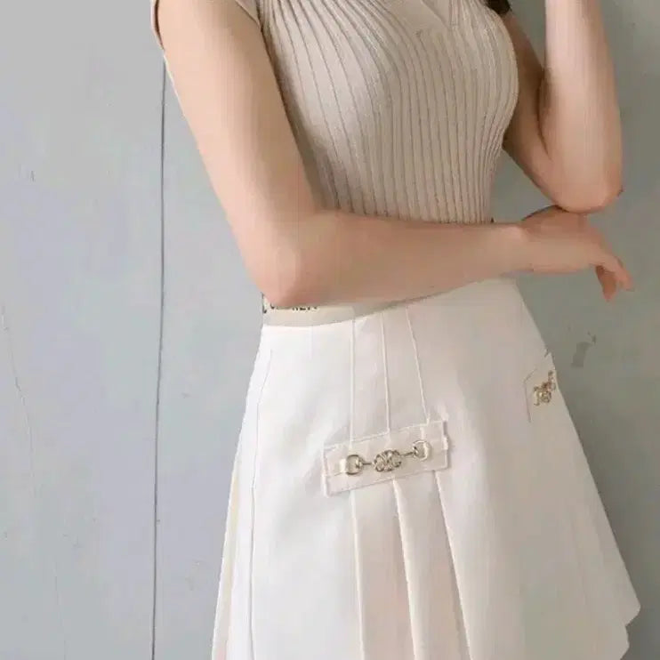 [SOLD OUT] 수입의류 홀복치마(8.7)코코엠티나니