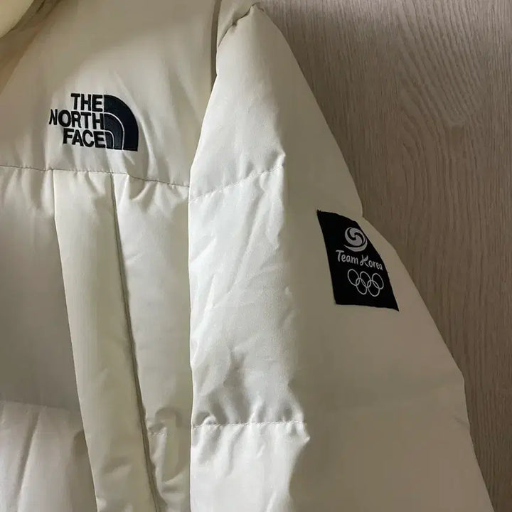 [BUNJANG] The North Face Cream Padded Jacket / 노스페이스 크림 패딩