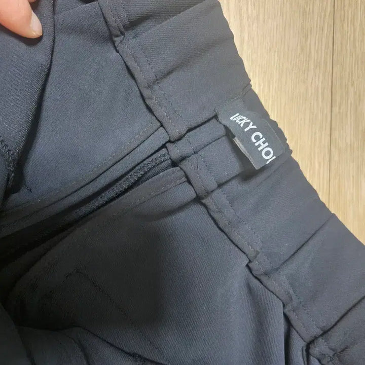 [SOLD OUT] 럭키슈에뜨 사이드라인 밴딩 슬렉스