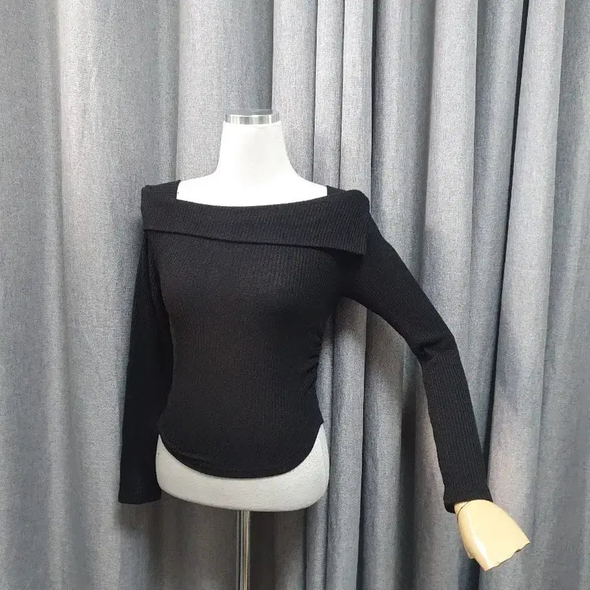 [BUNJANG] Square Drape Black T-shirt / 스퀘어 드레이핑 블랙티셔츠