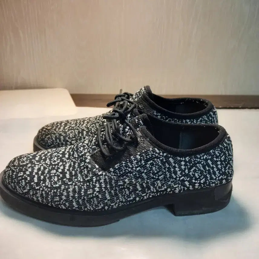 [BUNJANG] Camper 235 Knit Sneakers / 캠퍼 235