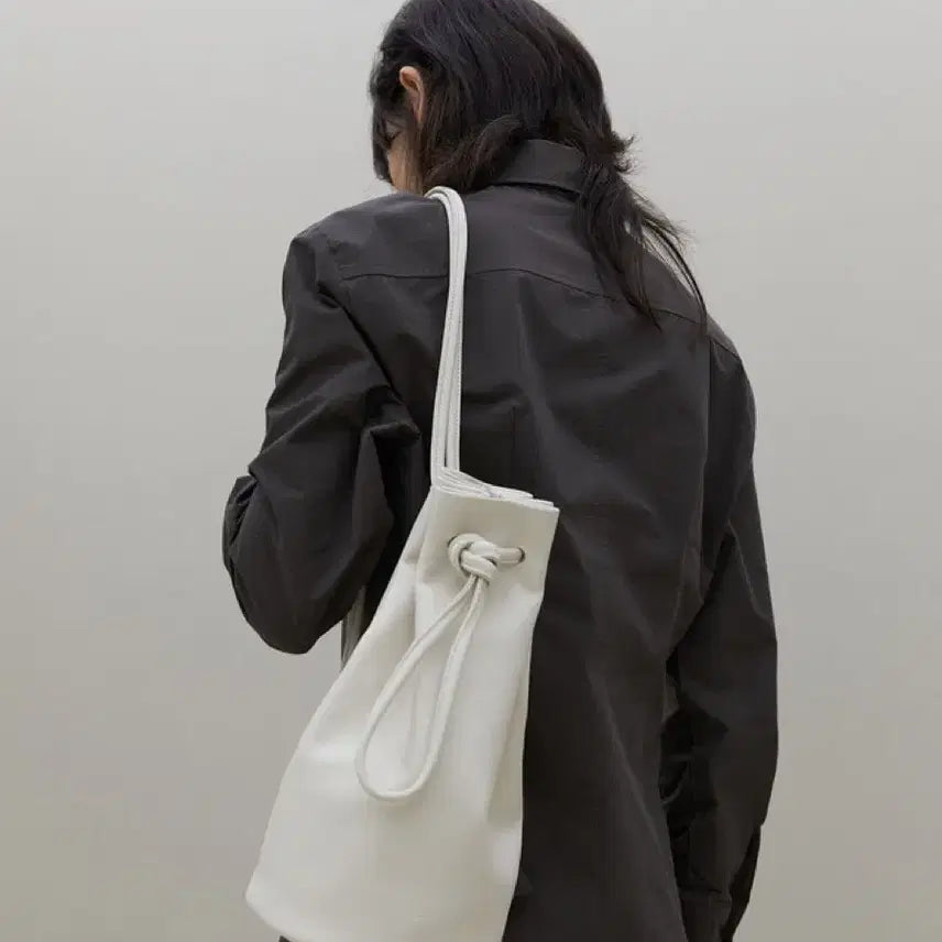 [BUNJANG] Ouro Painter Cream Bag with Card Wallet / 아우로 페인터 백 크림 (카드지갑 포함) Ouro Painter [가방]