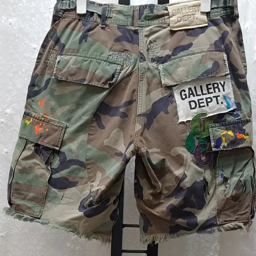 [SOLD OUT] GALLY DEPT 빈티지반바지 30