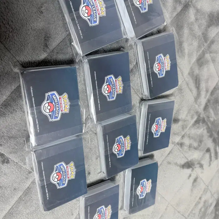 [SOLD OUT] 포켓몬 카드 게임 미니리그 이브이즈 틴케이스 풀세트