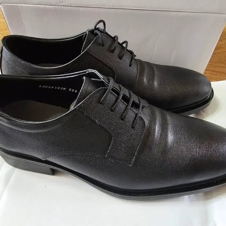 [SOLD OUT] 남성 검정색 가죽 구두 265(새상품)
