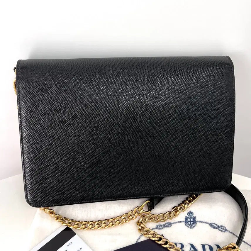 [BUNJANG] Prada Saffiano Chain Crossbody Bag / 프라다 사피아노 블랙로고 체인 크로스백 블랙 (1BP018)