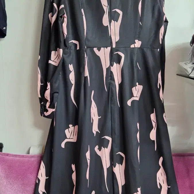 [BUNJANG] Black Pink Pattern Long Wrap Dress / 블랙 핑크 패턴 롱 원피스