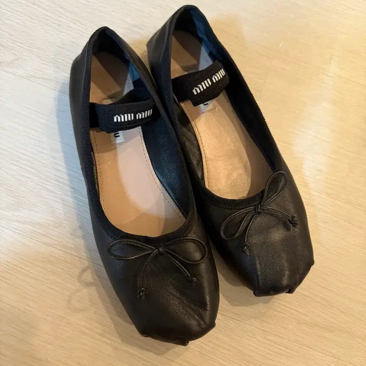[BUNJANG] Miu Miu Ballerina Flats (Leather) / 미우미우발레리나플랫(레더)