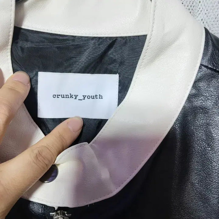 [BUNJANG] Crunky Youth Color Block Crop Leather Jacket / 크렁키유스 crunky_youth 배색 크롭 레더 자켓