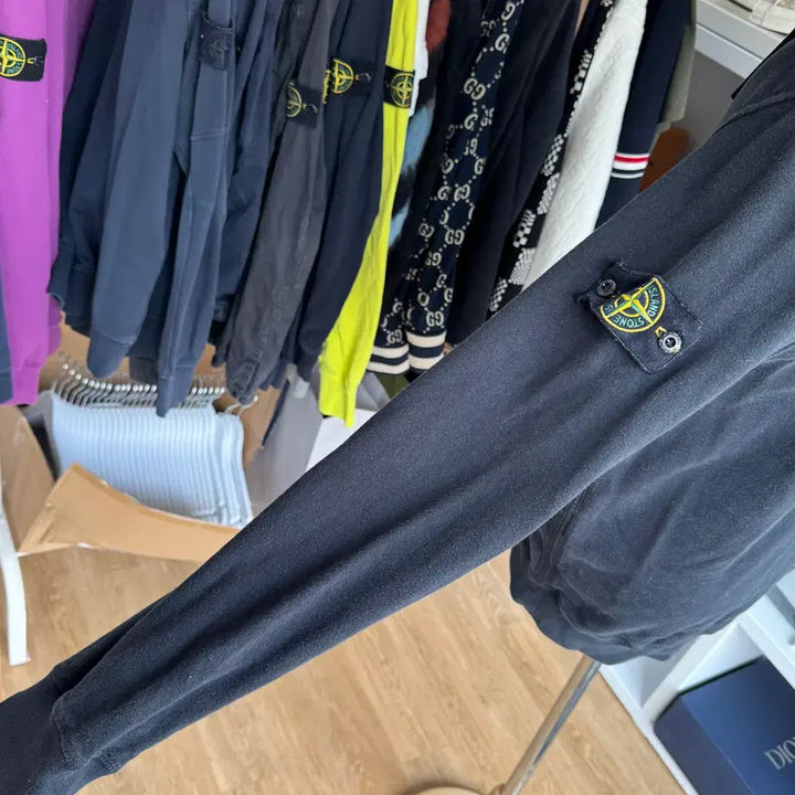 [BUNJANG] Stone Island Hooded Sweatshirt (L) / [새상품급,L] 스톤아일랜드 후드티