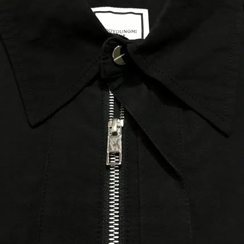 [SOLD OUT] [[48(L), 23FW, A급] 우영미 지퍼 디테일 티셔츠 블랙@215