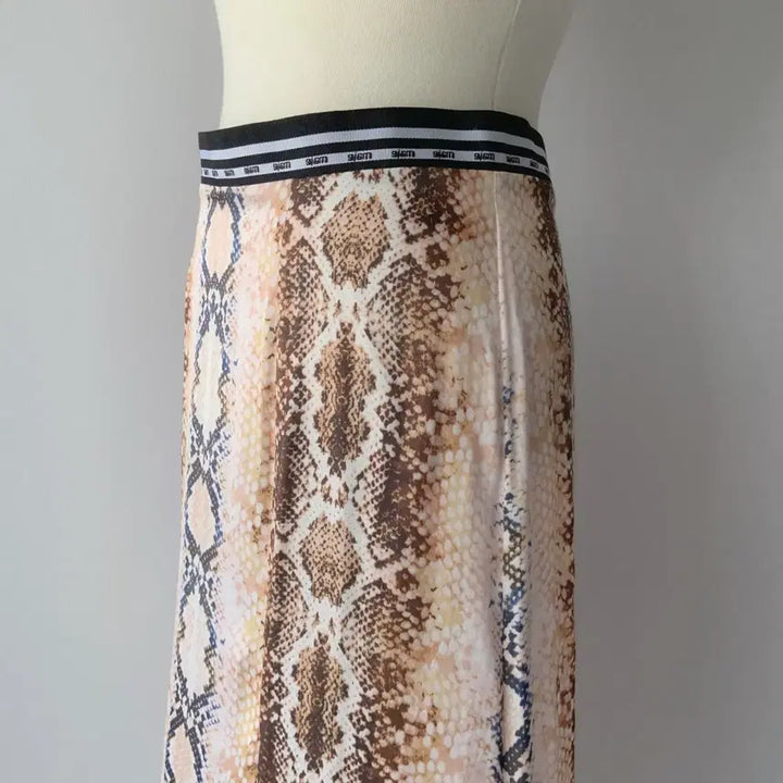 [SOLD OUT] 26 maje 마쥬 패턴 밴딩 스커트