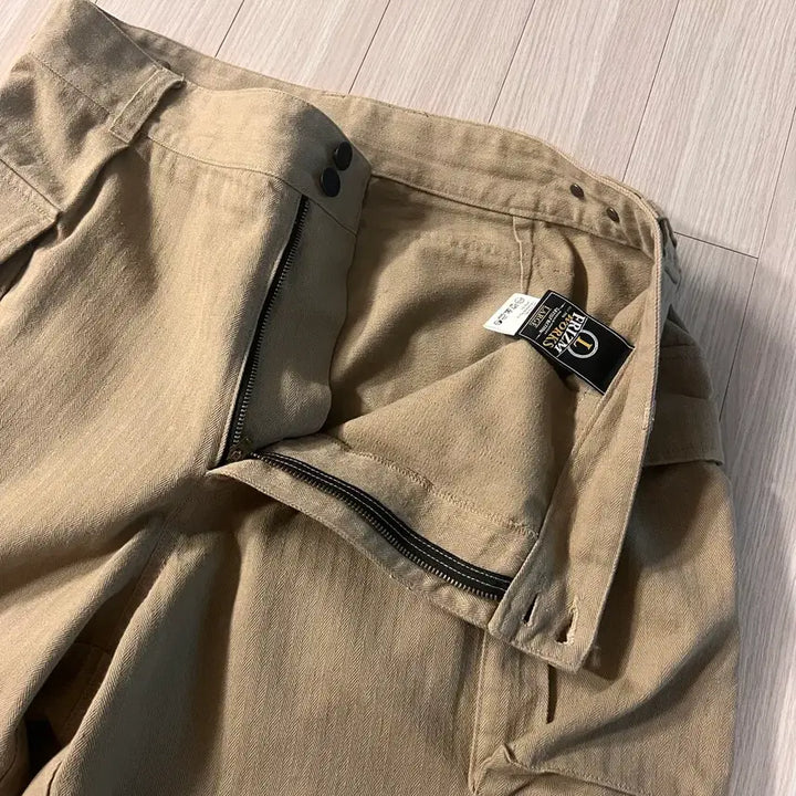 [SOLD OUT] 프리즘웍스 HBT monkey pants L