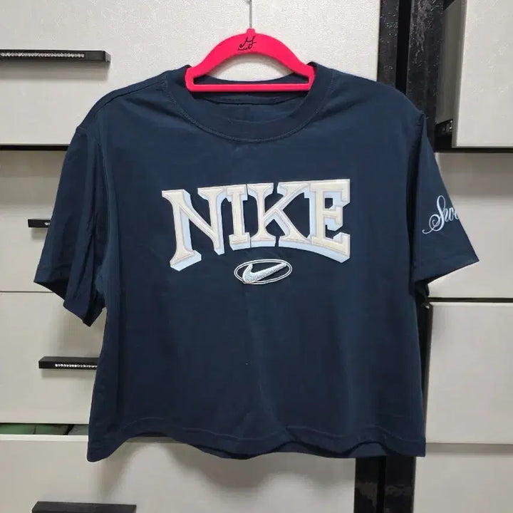 [BUNJANG] Nike Navy Crop T-shirt / 나이키 네이비 반팔 크롭 티셔츠