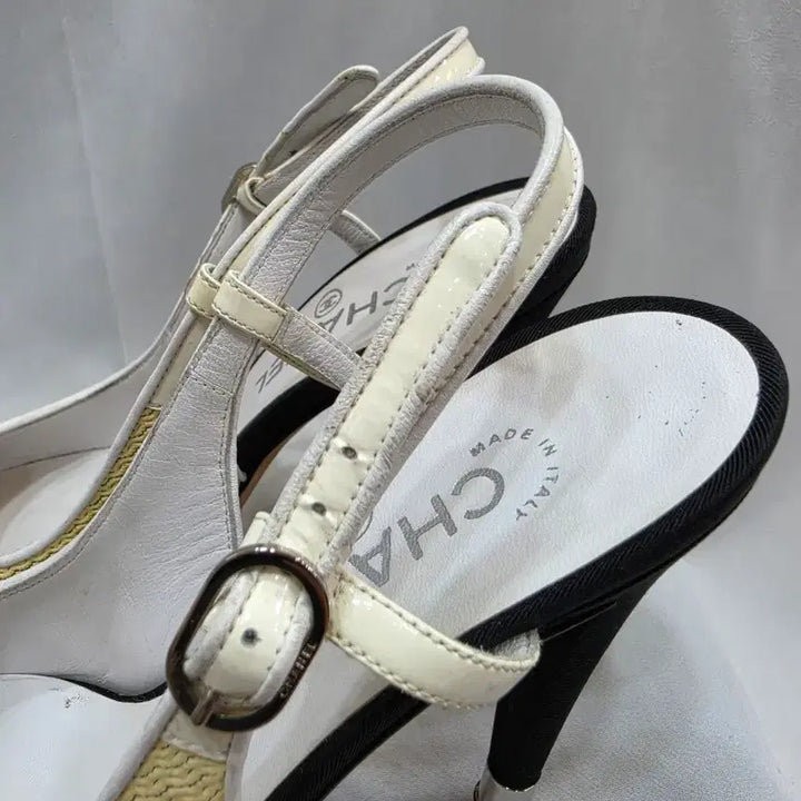 [BUNJANG] Chanel Two-Tone Slingback Heels / (정품)샤넬 옐로우/블랙 투톤 슬링백 힐 250~255