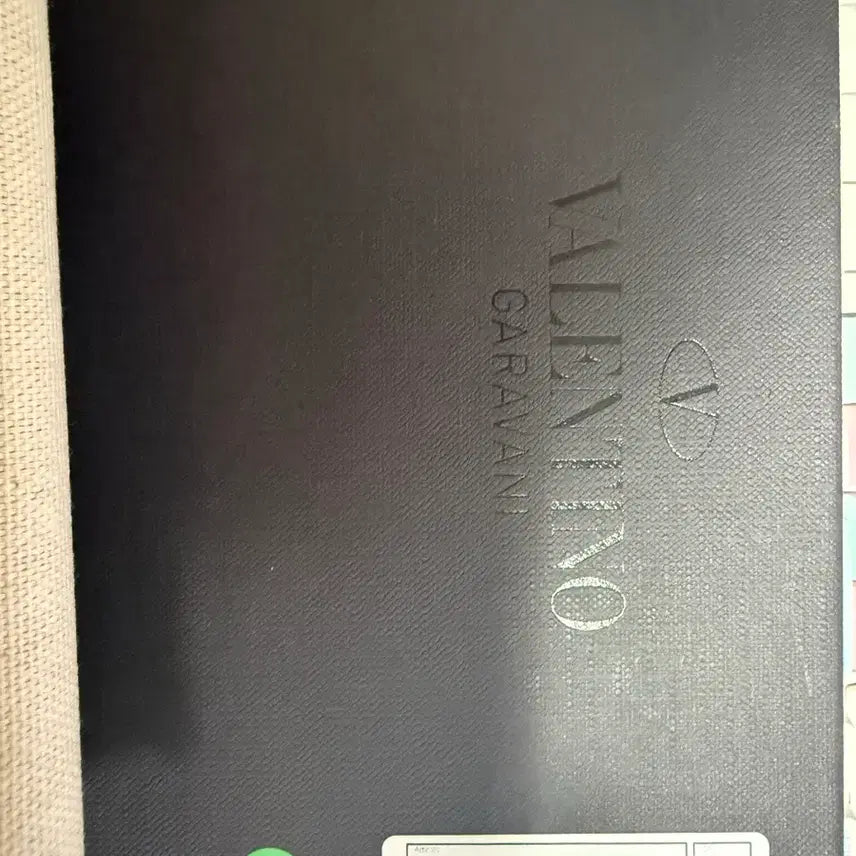 [SOLD OUT] 발렌티노 VLTN 반지갑 블랙