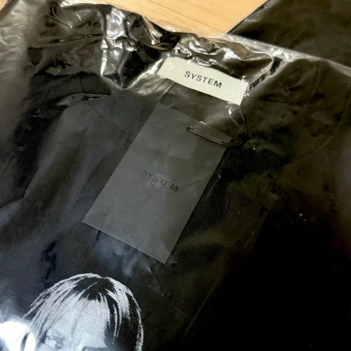 [SOLD OUT] 킬빌 시스템 옴므 티셔츠 메가박스 굿즈패키지 타란티노 뱃지 펄프픽션 키링