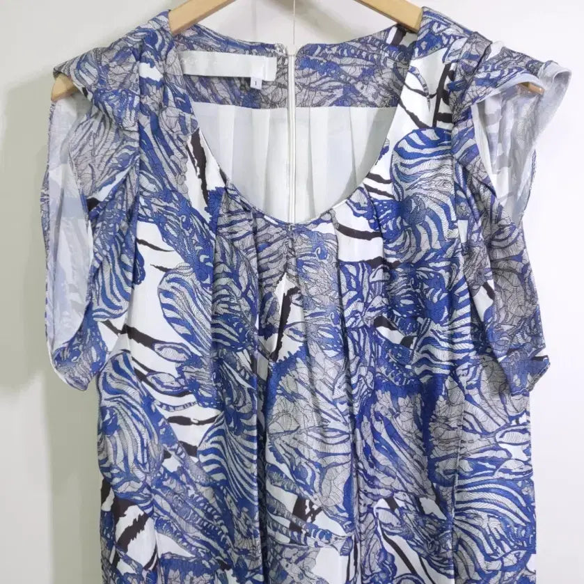 [BUNJANG] Obzee Blue Patterned Princess Dress / Obzee 원피스 1