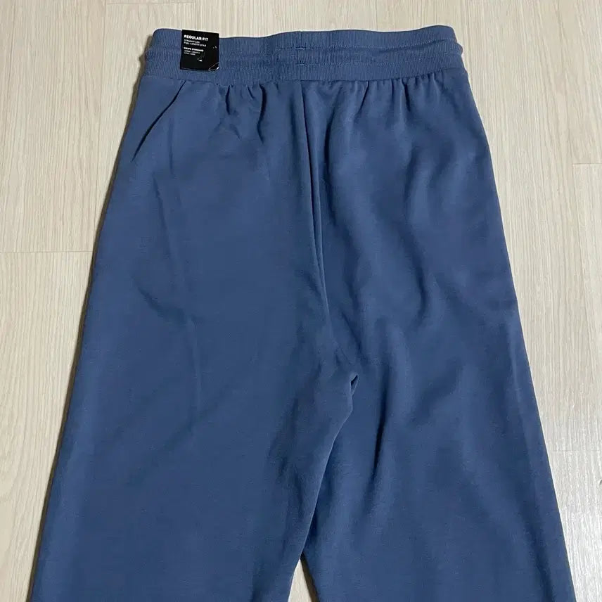 [SOLD OUT] (새제품) adidas아디다스 스포츠웨어 트레이닝 팬츠 바지 S