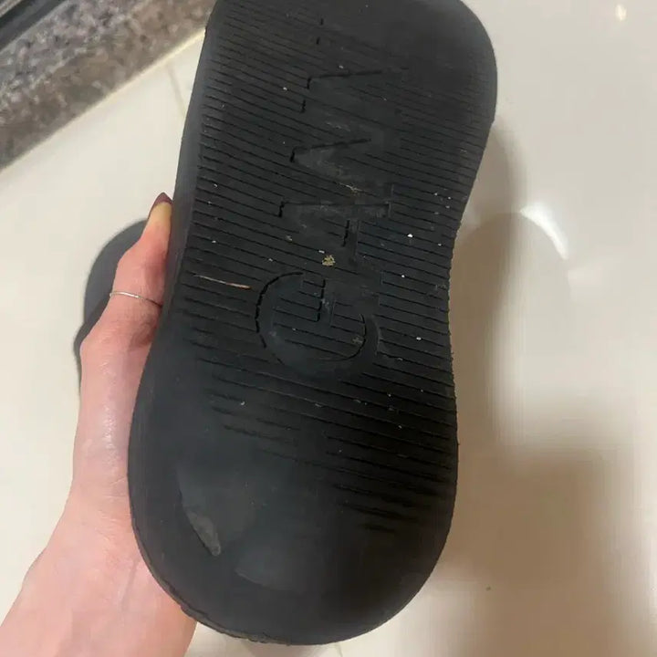 [BUNJANG] GANNI Black Platform Slippers / GANNI 블랙 플랫폼 슬리퍼 vegea슬라이드플랫폼