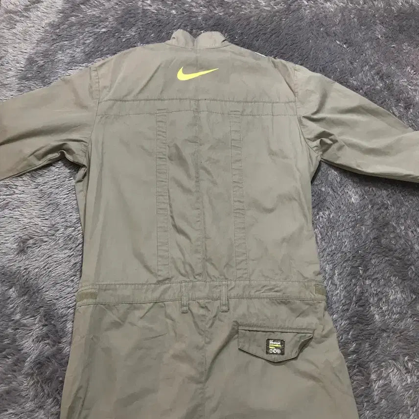 [BUNJANG] Nike Swoosh Advanced Innovation Team Jumpsuit / [[XL] 나이키(NIKE) 스우시 어드밴스드 이노베이션팀 점프슈트