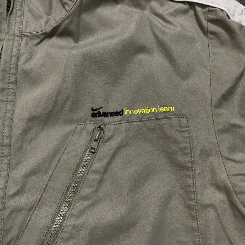 [BUNJANG] Nike Swoosh Advanced Innovation Team Jumpsuit / [[XL] 나이키(NIKE) 스우시 어드밴스드 이노베이션팀 점프슈트