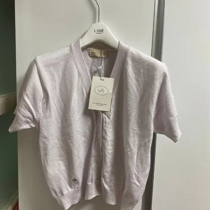 [SOLD OUT] [택있는새제품] 언더비 Eve 가디건 정가 2만8천원  -> 단돈