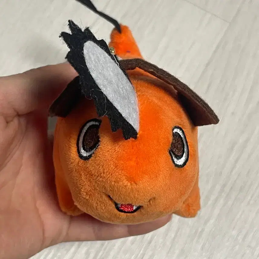 [BUNJANG] Chainsaw Man Pochita Plush Keychain / 체인소맨 포치타 인형 봉제인형 키링 판매합니다!!