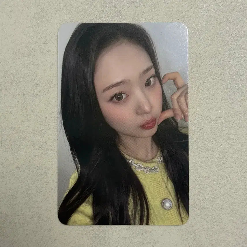 [BUNJANG] 키키 이솔 Ktown4u 팬싸 미공개 셀카 포토카드 / 키키 이솔 Ktown4u 팬싸 미공개 셀카 포토카드