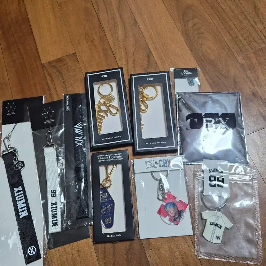 [BUNJANG] EXO Xiumin Keyring Bundle Set / 시우민키링일괄
