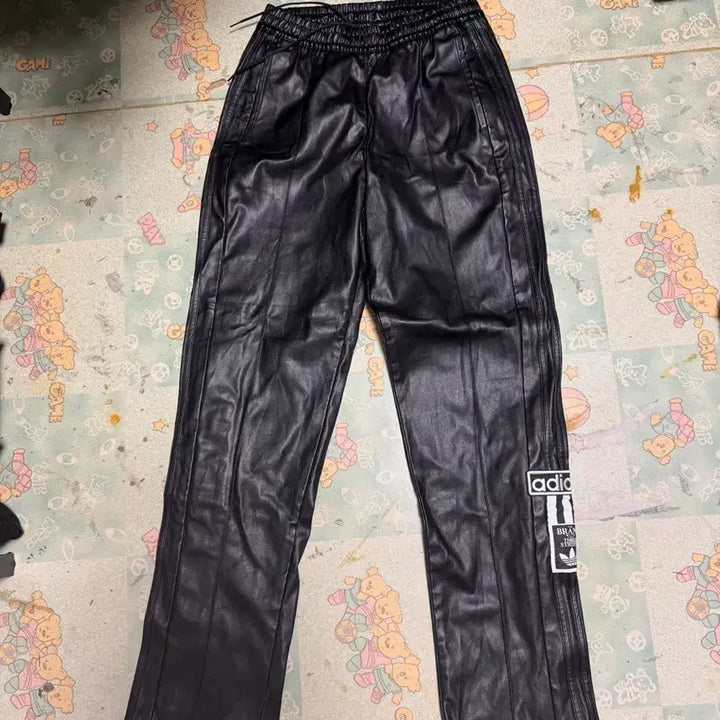 [BUNJANG] Adidas Adibreak Leather Pants / 아디다스 아디브레이크 레더 팬츠
