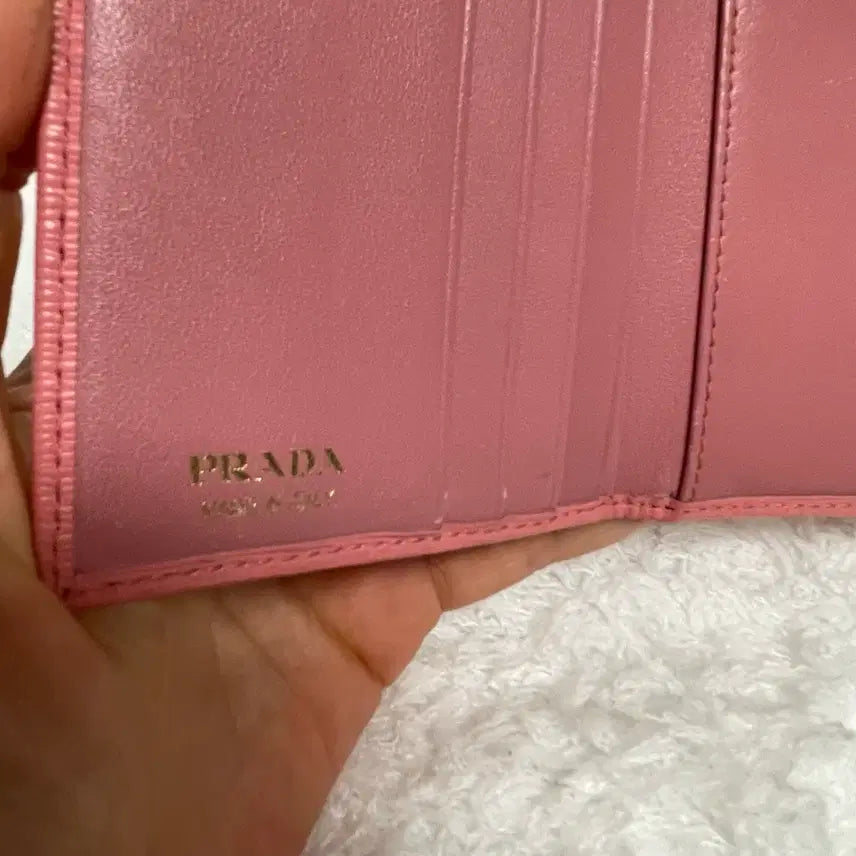 [BUNJANG] Prada Saffiano Geranium Pink Bi-fold Wallet 1MH176 / 프라다 반지갑 제라늄 핑크 1MH176