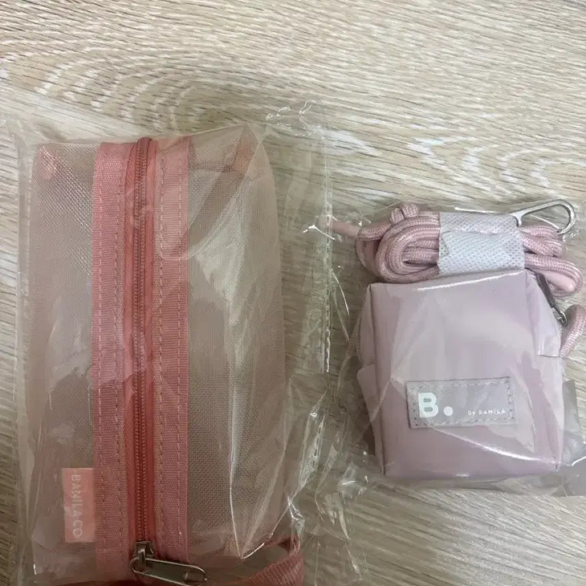 [BUNJANG] Banila Co. Pouch Set (2 types, Pink) / 바닐라코 파우치 2종 세트 핑크