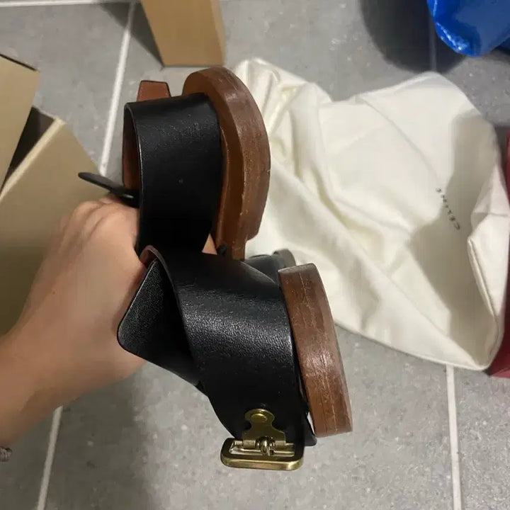 [BUNJANG] Celine Sandals / 셀린느샌들