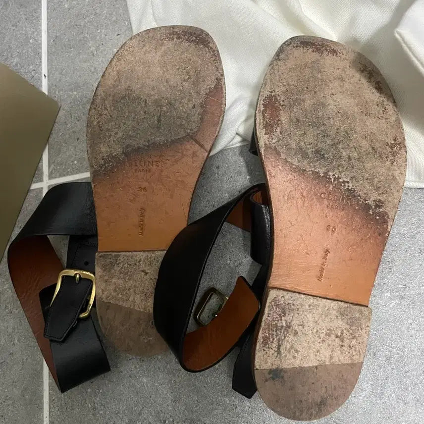 [BUNJANG] Celine Sandals / 셀린느샌들