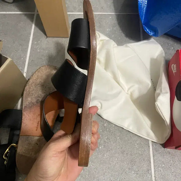 [BUNJANG] Celine Sandals / 셀린느샌들