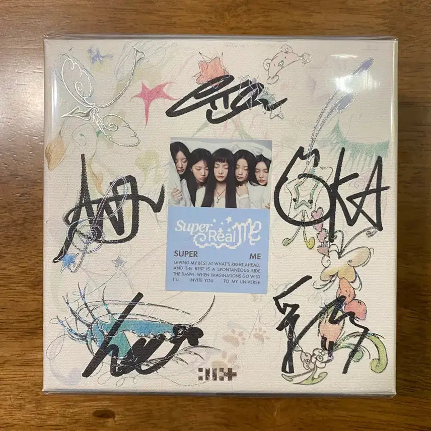 [SOLD OUT] ILLIT 아일릿 Super Real Me 친필싸인 앨범