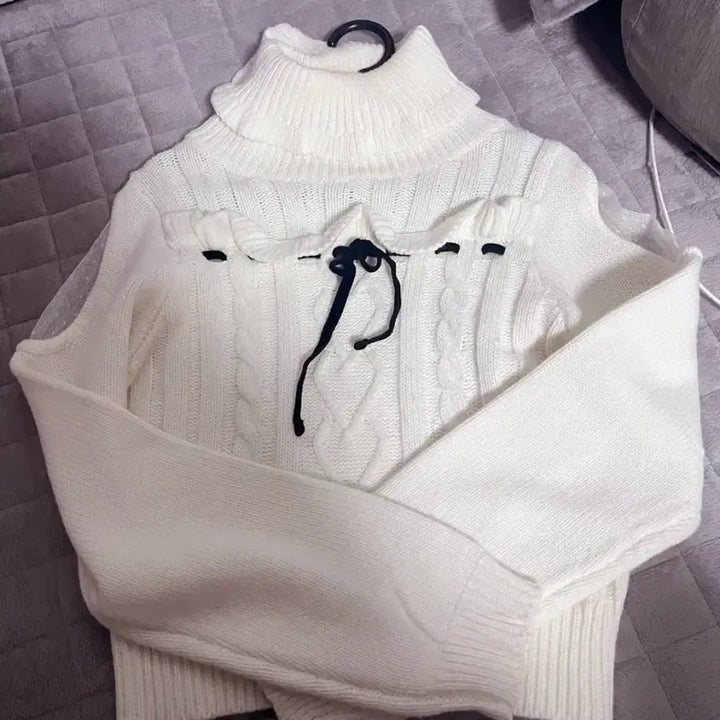 [SOLD OUT] 스나계 지뢰계 에블린 니트