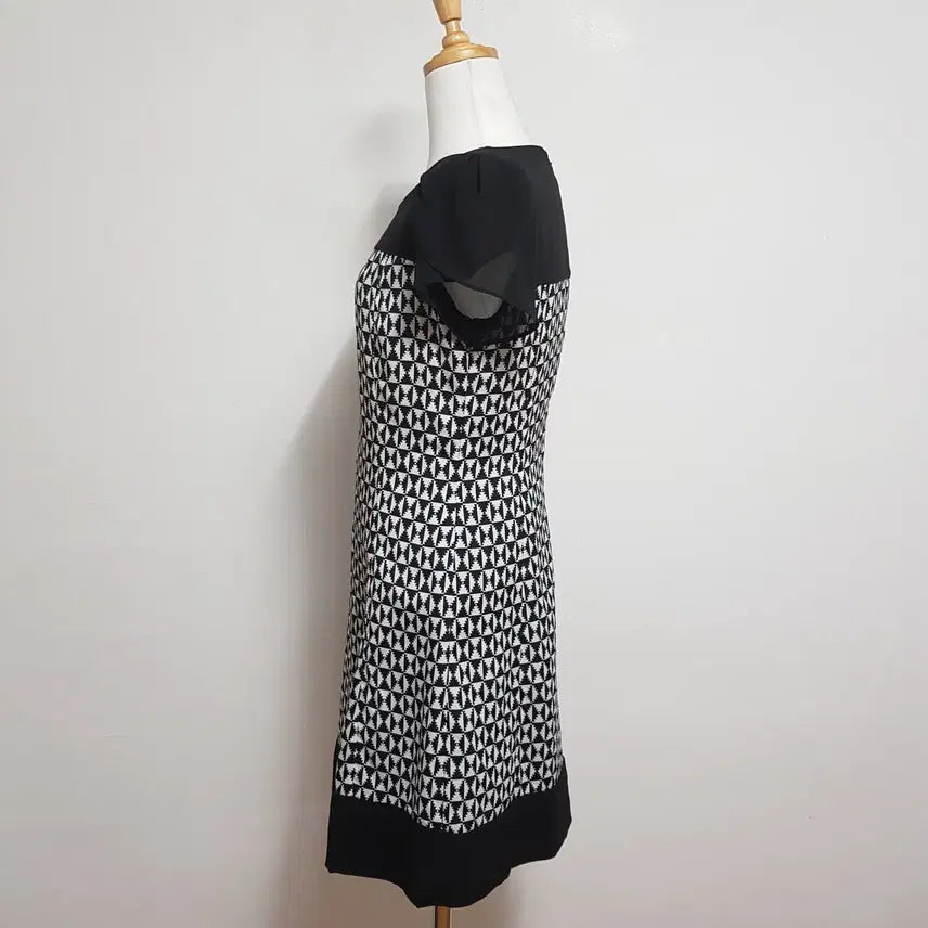 [BUNJANG] SUBI Free Size Black Dress / 4677/SUBI 여 free사이즈 블랙원피스/내옷방