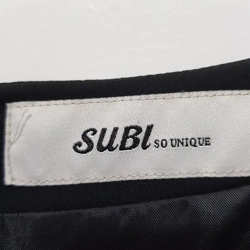 [BUNJANG] SUBI Free Size Black Dress / 4677/SUBI 여 free사이즈 블랙원피스/내옷방
