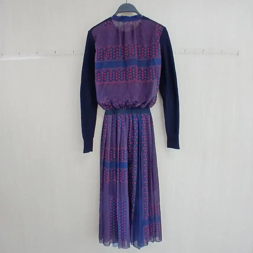 [BUNJANG] Navy Knit Top and Dot Long Skirt Set / 네이비 니트 상의 + 도트 롱 스커트 세트