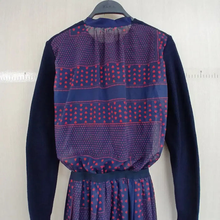 [BUNJANG] Navy Knit Top and Dot Long Skirt Set / 네이비 니트 상의 + 도트 롱 스커트 세트