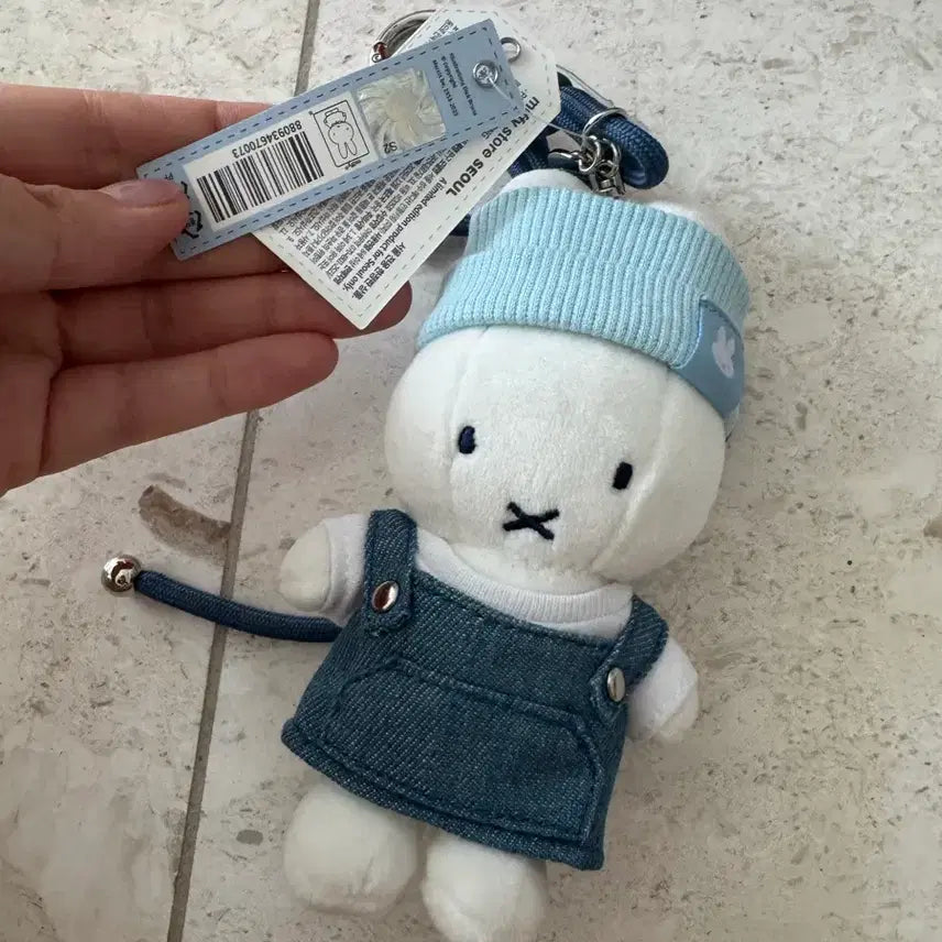 [SOLD OUT] 미피 서울 에디션 인형 키링