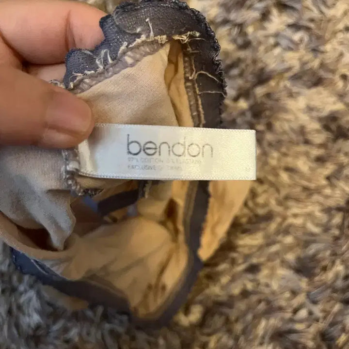 [SOLD OUT] Bendon M 베이지색 여성 팬티 레이스 장식