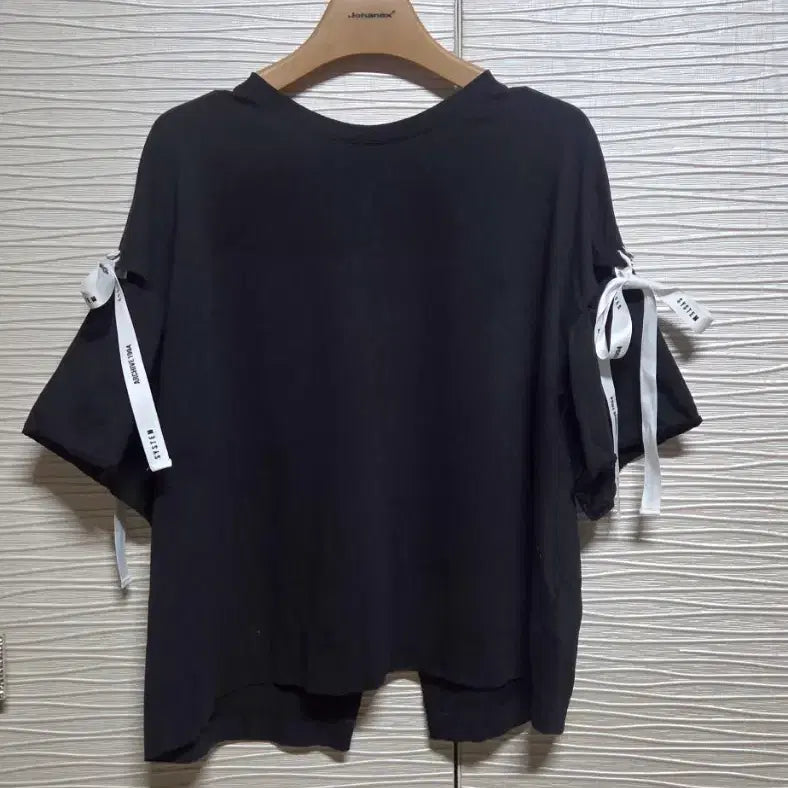 [SOLD OUT] 시스템 리본 블라우스 티